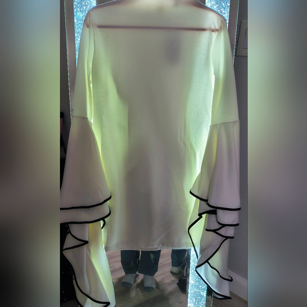 Elegant Cream Women's Dress 24 In Wing Sleeves
